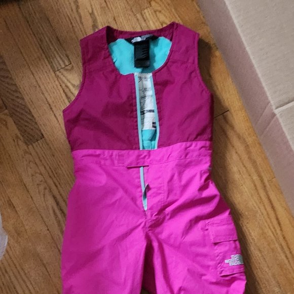 Girl Snowsuit 2T - Picture 1 of 2